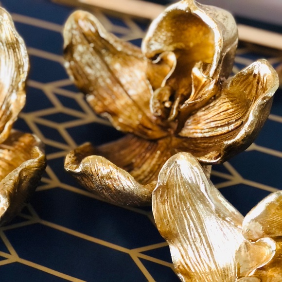 A SET OF 3 ANTHROPOLOGIE Metallic Gold Gilded Orchid Accents. NEW Condition! ⚜️ - Picture 9 of 11